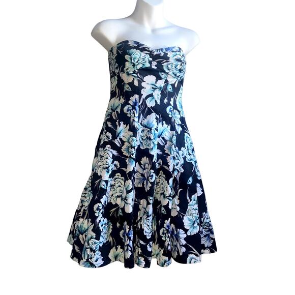 Women's White House Black Market Strapless Floral Dress Size 0 - Picture 5 of 9